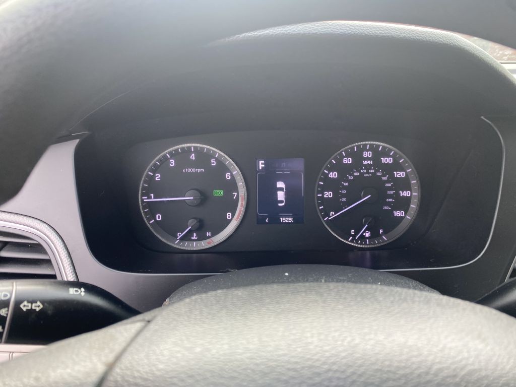 2017 Hyundai Sonata Image 12