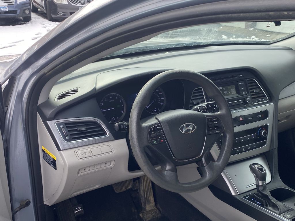 2017 Hyundai Sonata Image 14
