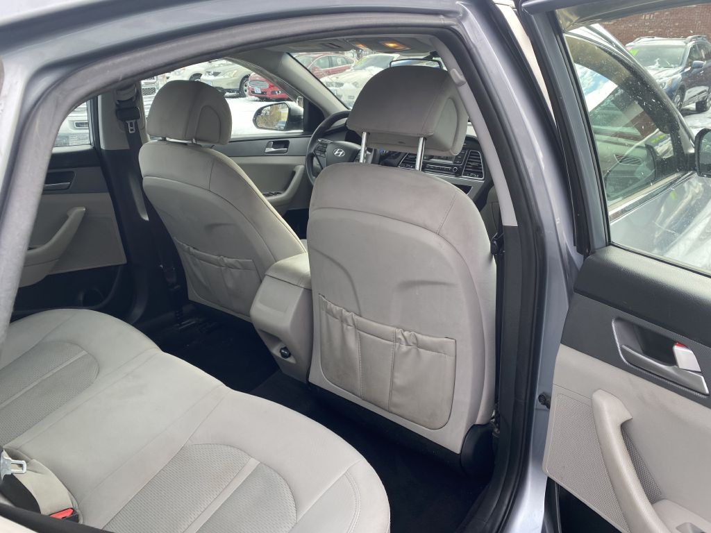 2017 Hyundai Sonata Image 16