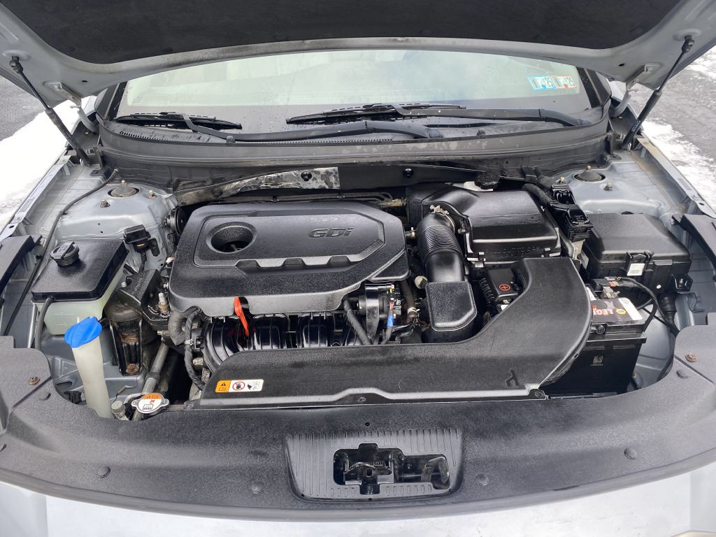 2017 Hyundai Sonata Image 23