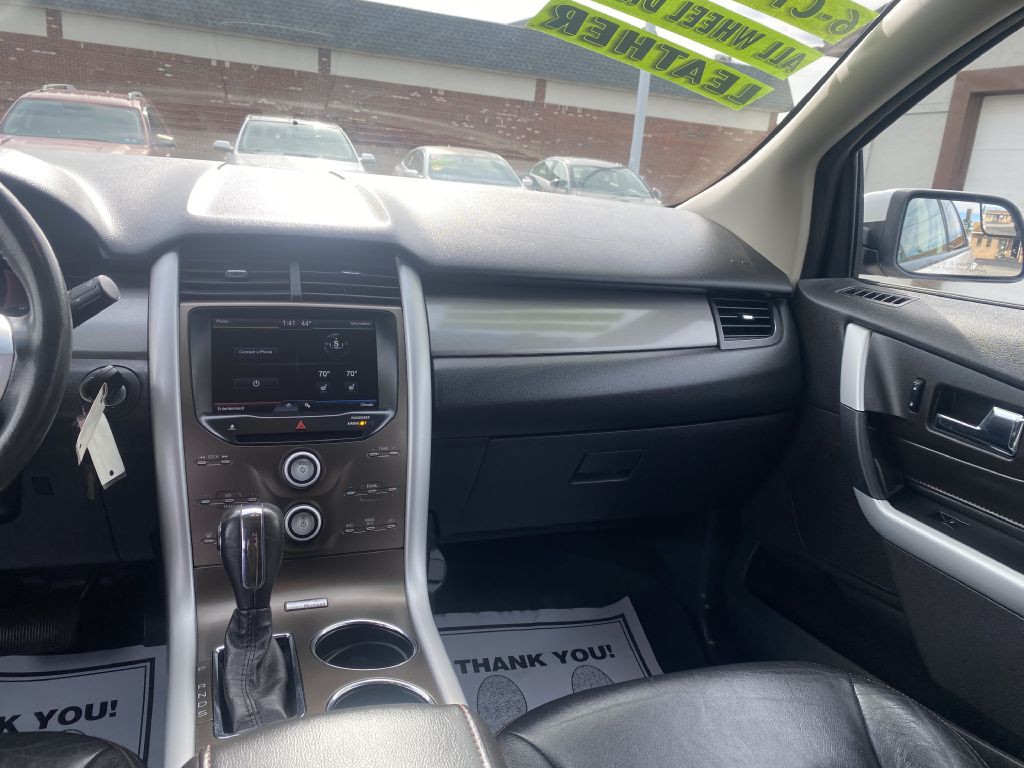 2014 Ford Edge Image 11