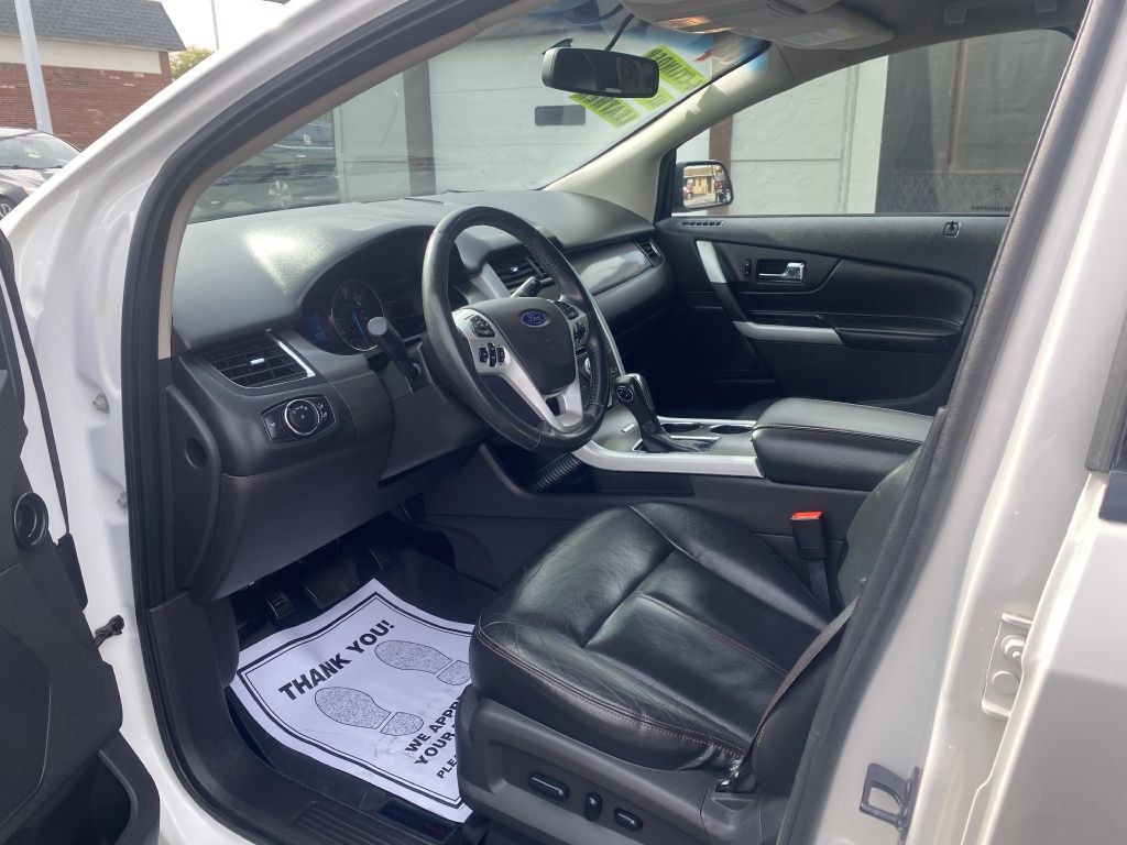 2014 Ford Edge Image 14