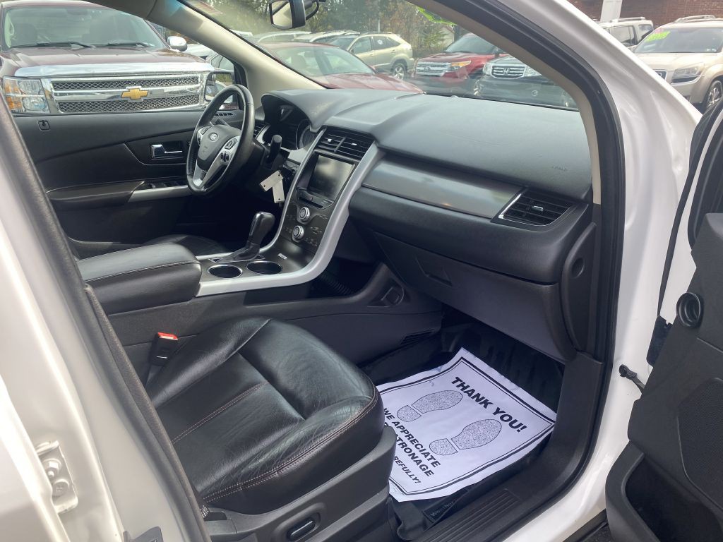 2014 Ford Edge Image 18