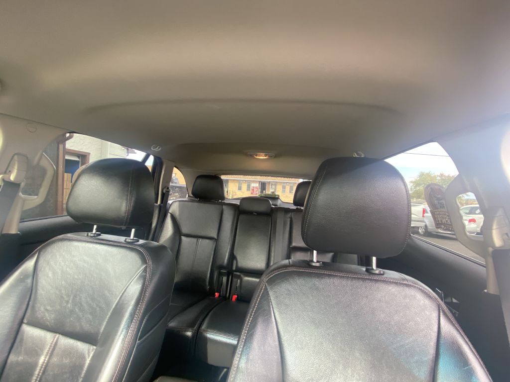 2014 Ford Edge Image 19