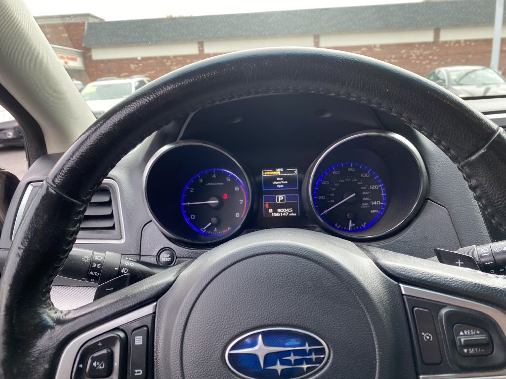 2015 Subaru Outback Image 12