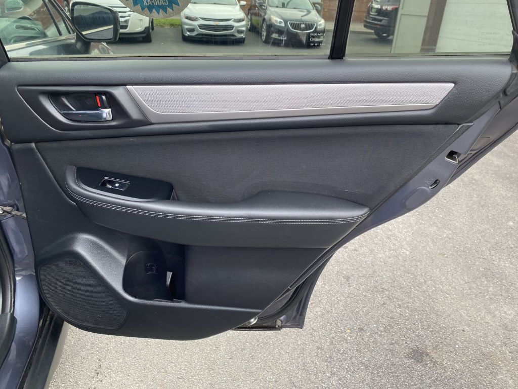 2015 Subaru Outback Image 22