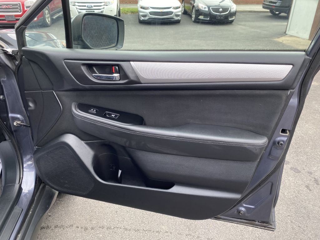 2015 Subaru Outback Image 23