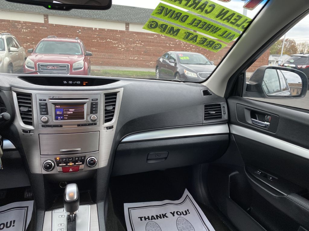 2014 Subaru Outback Image 11