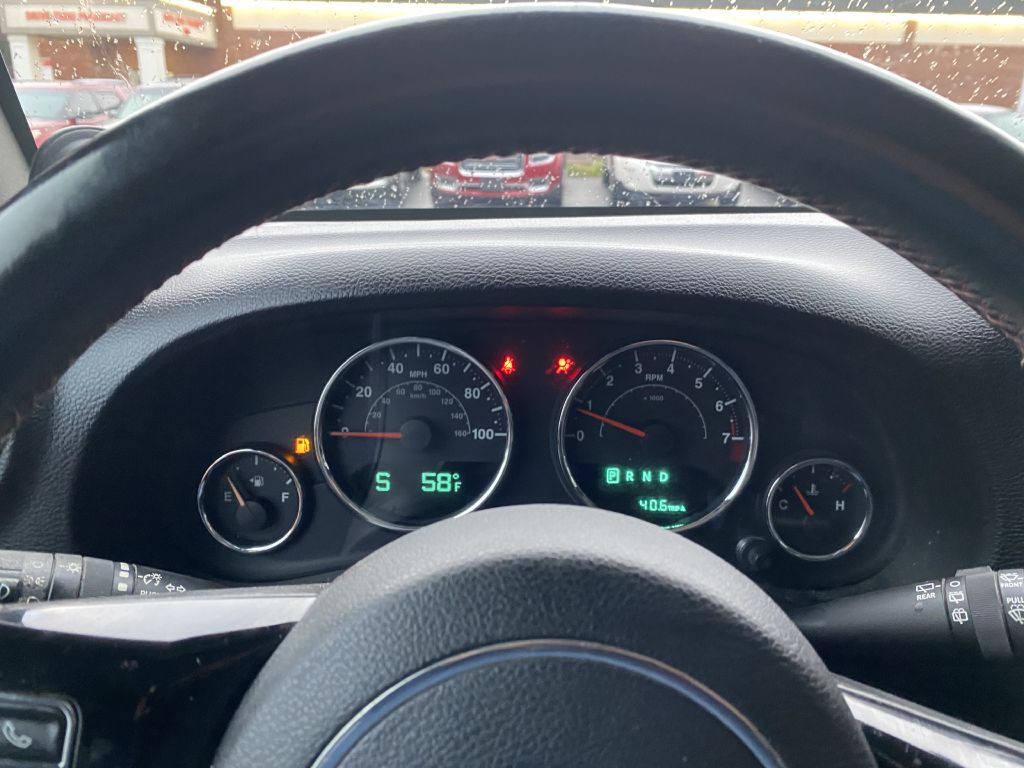 2012 Jeep Wrangler Unlimited Image 13