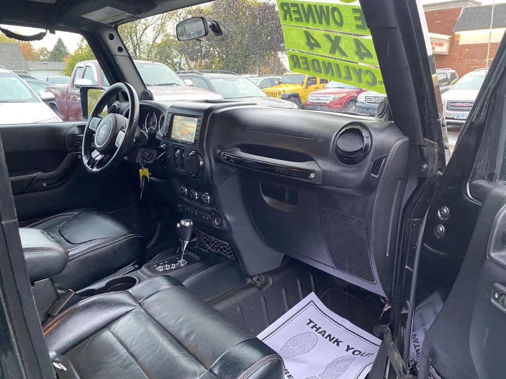 2012 Jeep Wrangler Unlimited Image 17