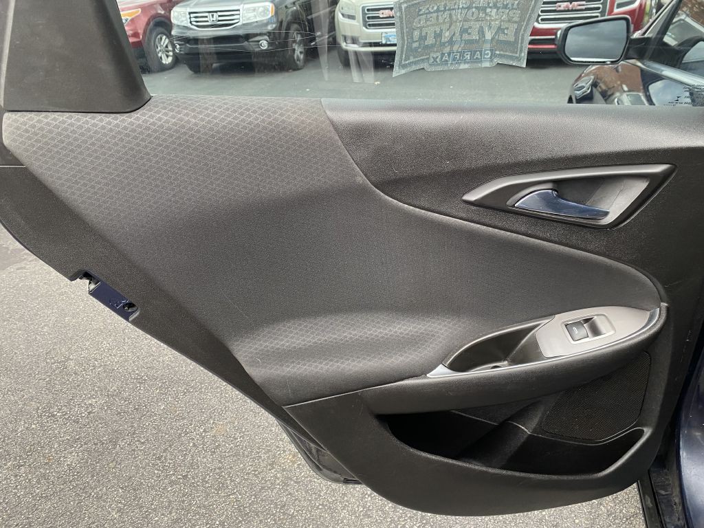 2016 Chevrolet Malibu Image 20