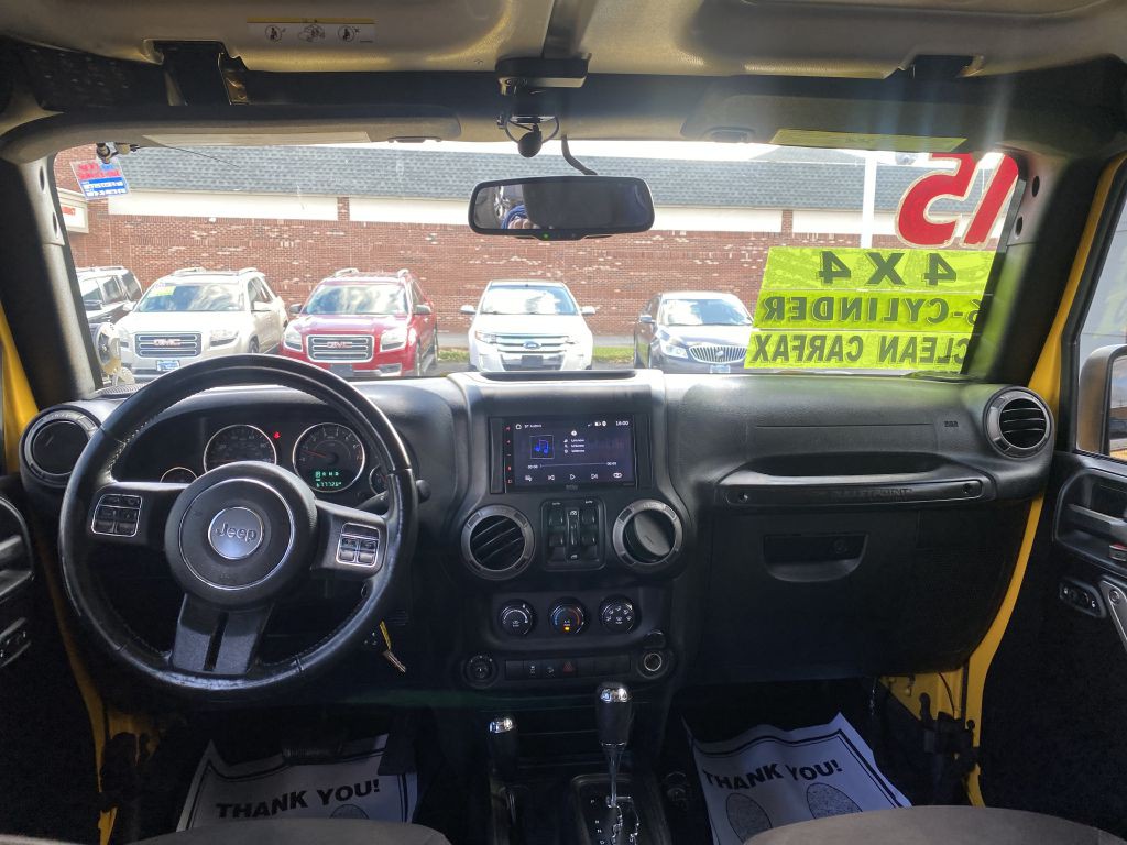 2015 Jeep Wrangler Unlimited Image 9