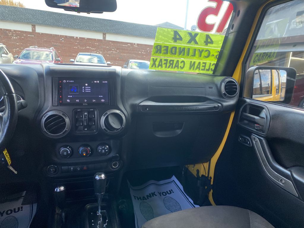 2015 Jeep Wrangler Unlimited Image 11