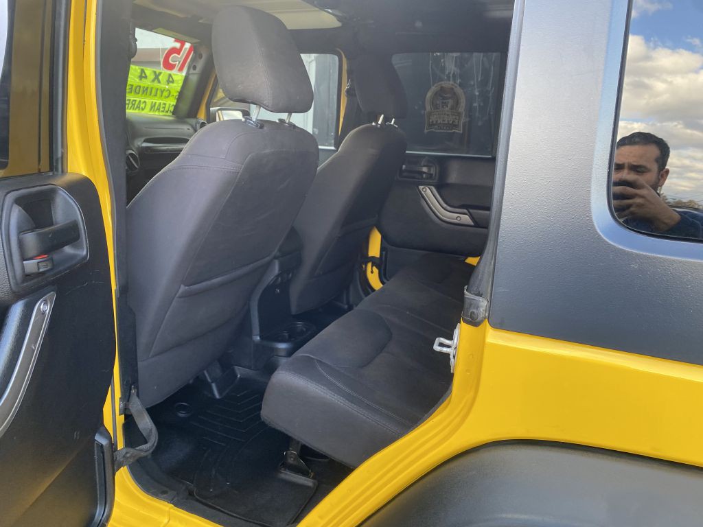 2015 Jeep Wrangler Unlimited Image 15