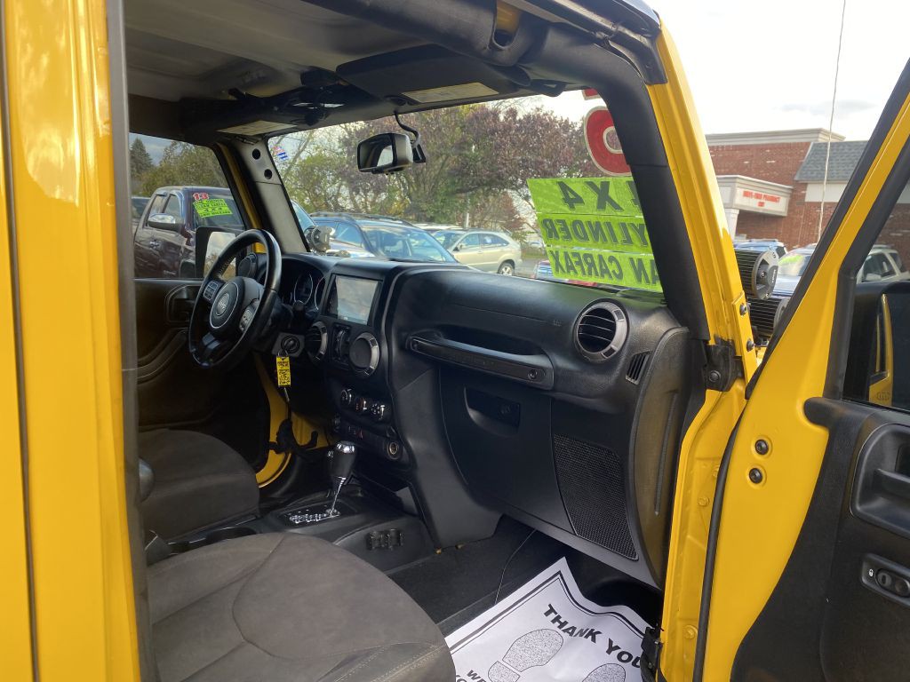 2015 Jeep Wrangler Unlimited Image 18