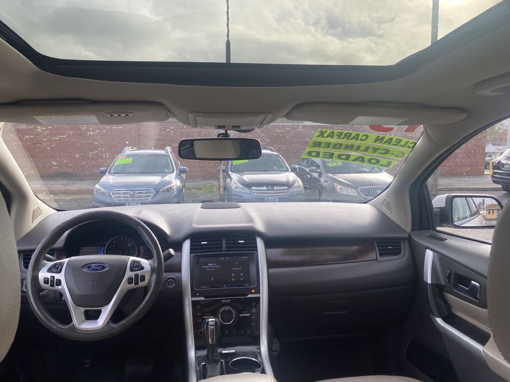 2013 Ford Edge Image 9