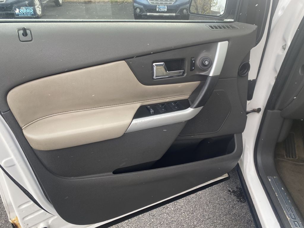 2013 Ford Edge Image 19
