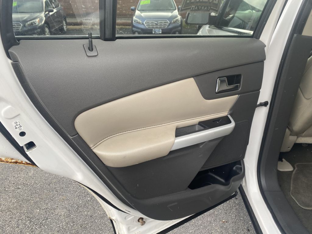 2013 Ford Edge Image 20