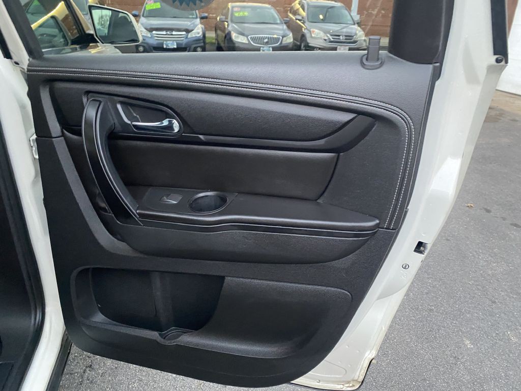 2015 Chevrolet Traverse Image 23