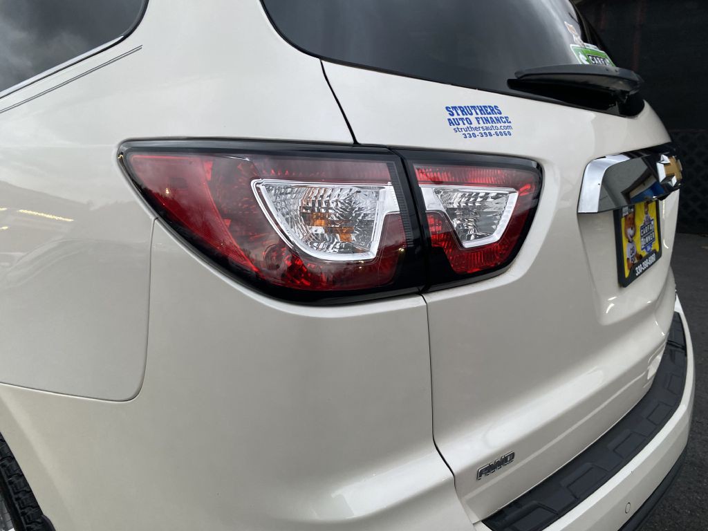 2015 Chevrolet Traverse Image 27