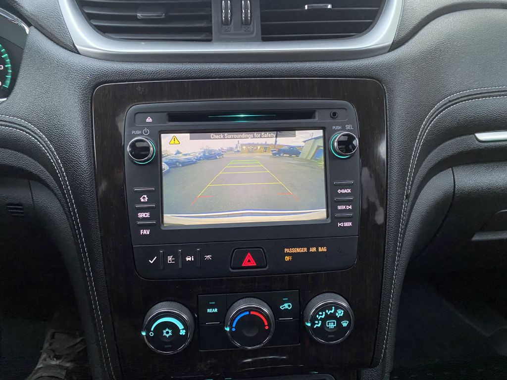 2015 Chevrolet Traverse Image 28