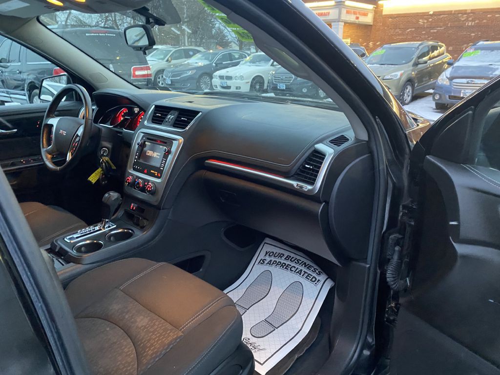 2016 GMC Acadia Image 19