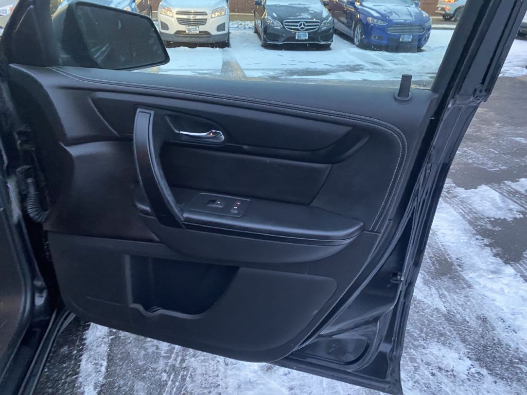 2016 GMC Acadia Image 24