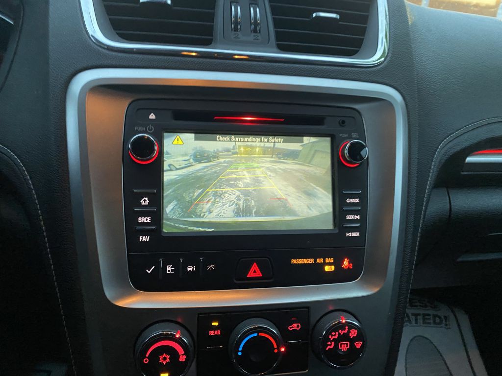 2016 GMC Acadia Image 28