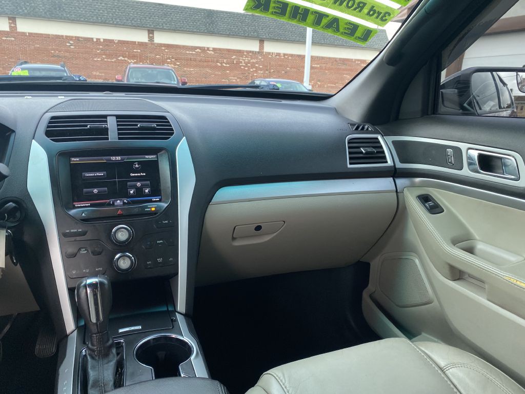 2015 Ford Explorer Image 10