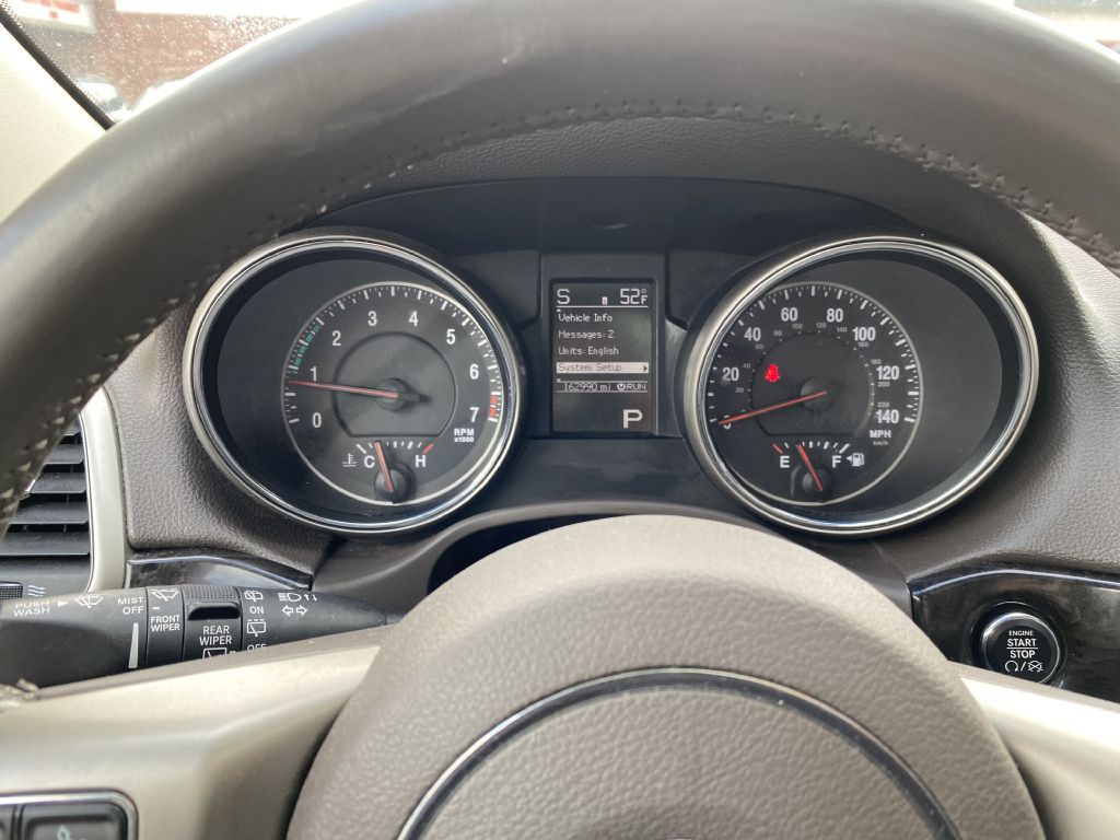 2013 Jeep Grand Cherokee Image 12