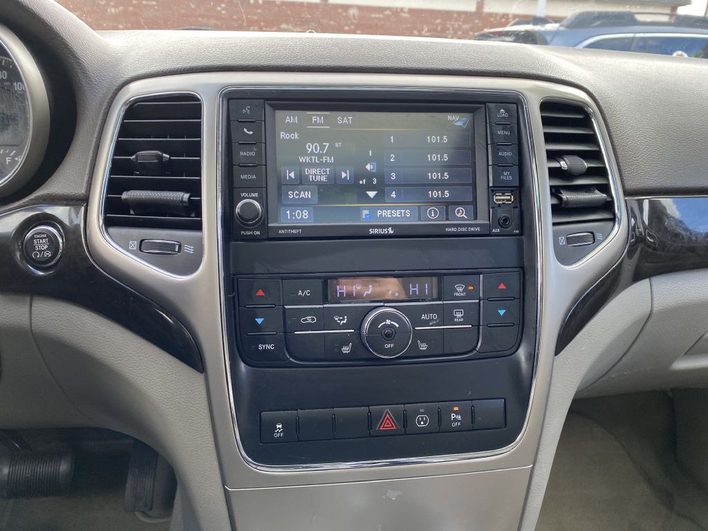 2013 Jeep Grand Cherokee Image 13