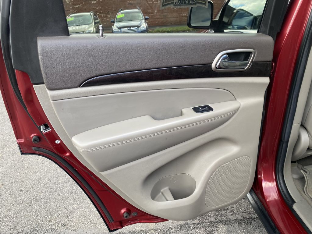 2013 Jeep Grand Cherokee Image 21