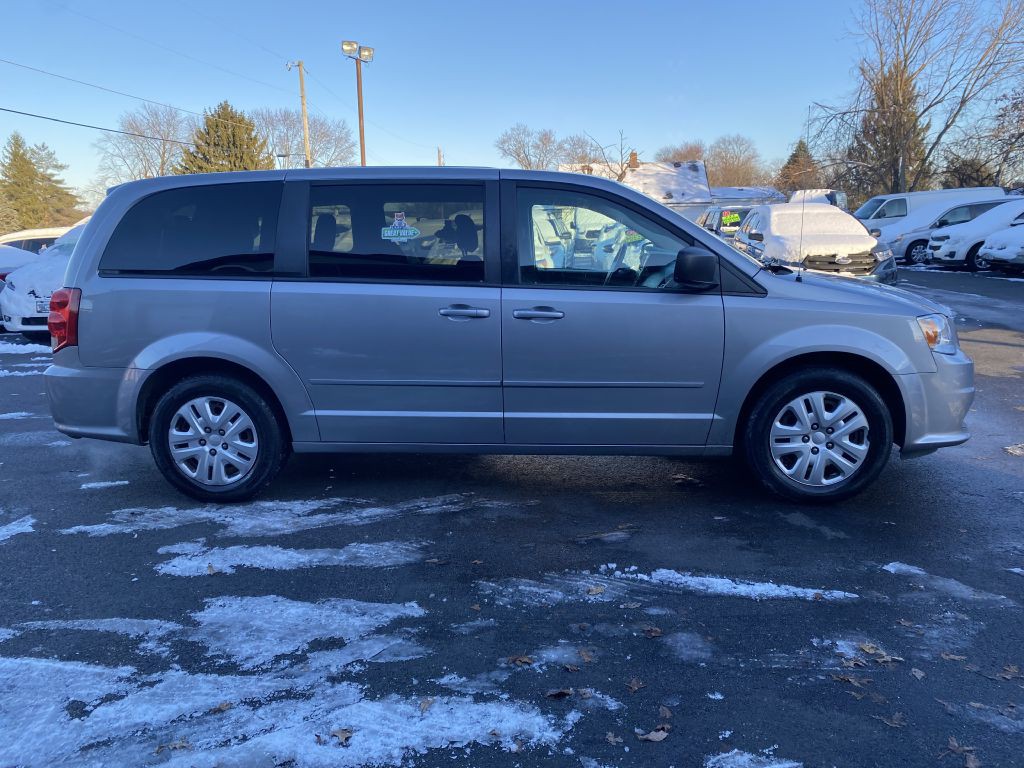 2017 Dodge Grand Caravan Image 4