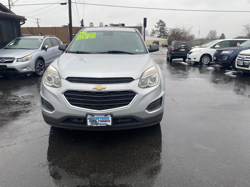 2017 Chevrolet Equinox Image 2