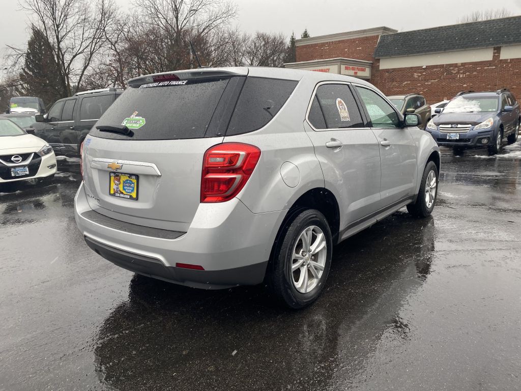 2017 Chevrolet Equinox Image 5