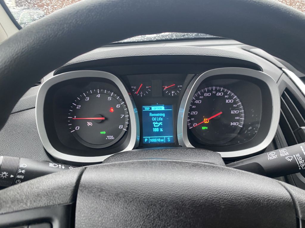 2017 Chevrolet Equinox Image 12