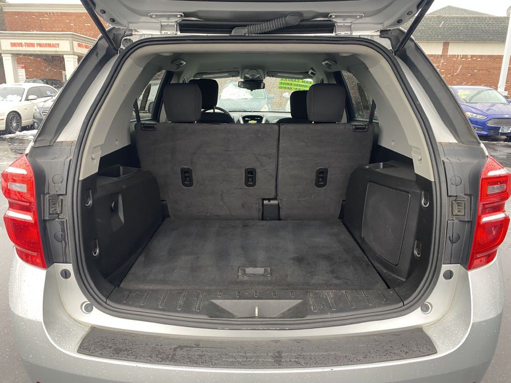 2017 Chevrolet Equinox Image 16