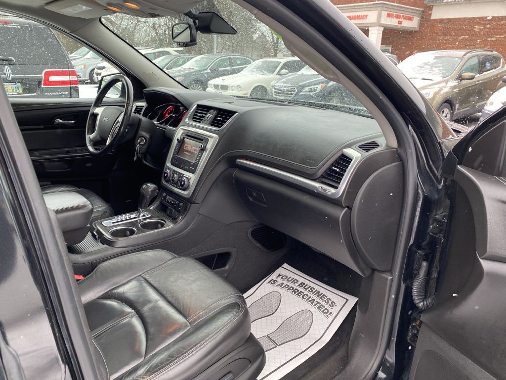 2015 GMC Acadia Image 19