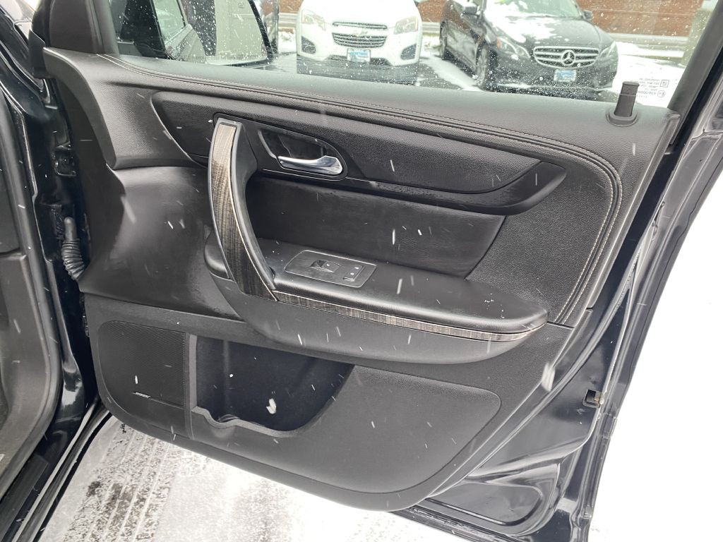 2015 GMC Acadia Image 23