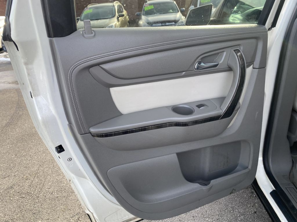 2014 GMC Acadia Image 22