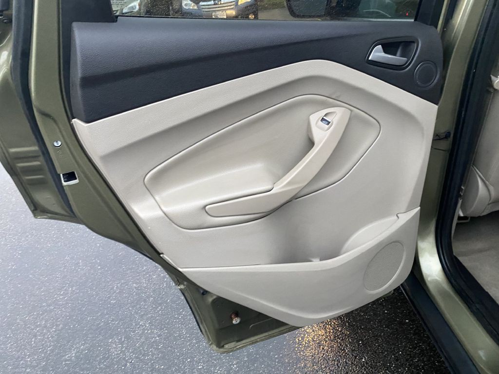 2013 Ford Escape Image 21