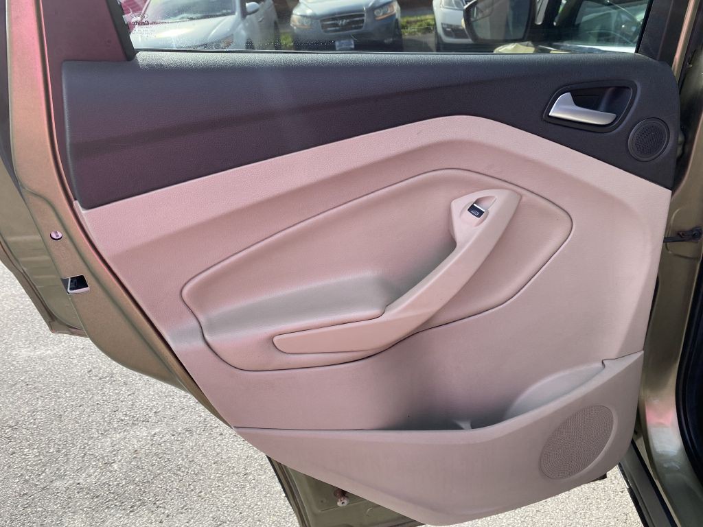 2013 Ford Escape Image 21