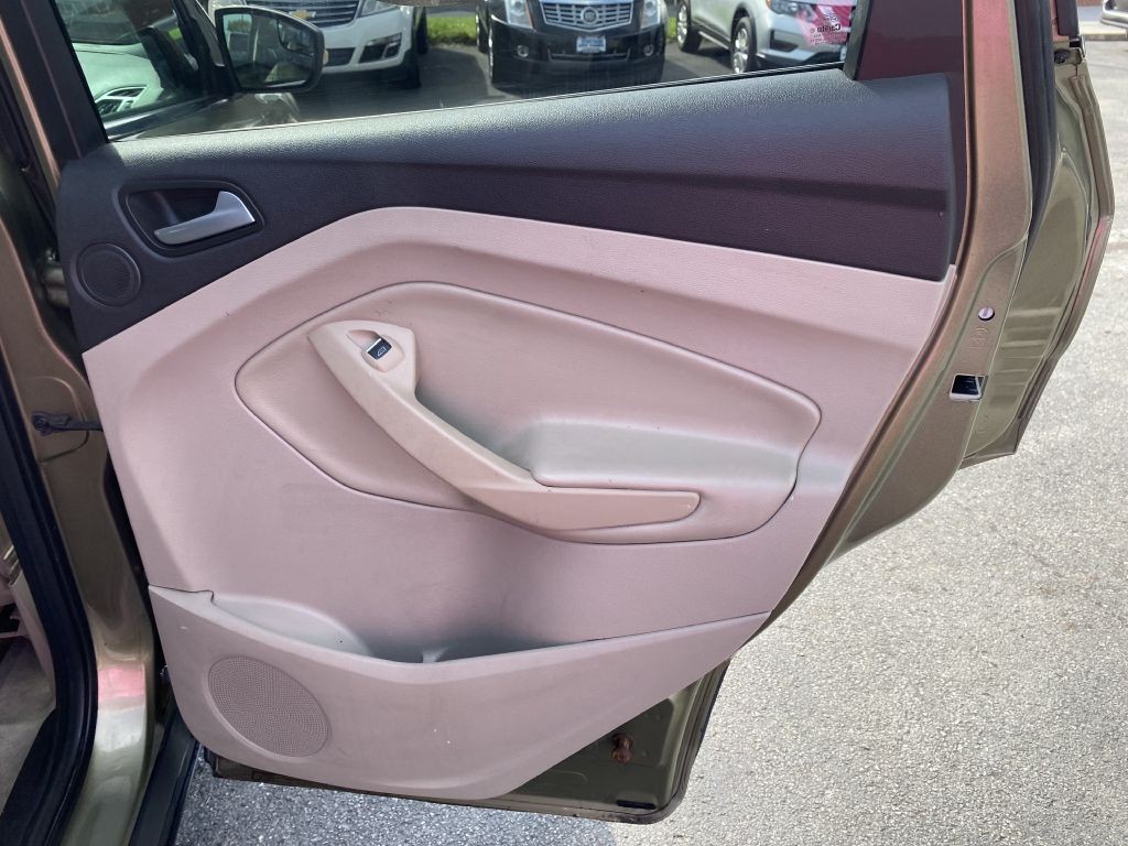 2013 Ford Escape Image 22