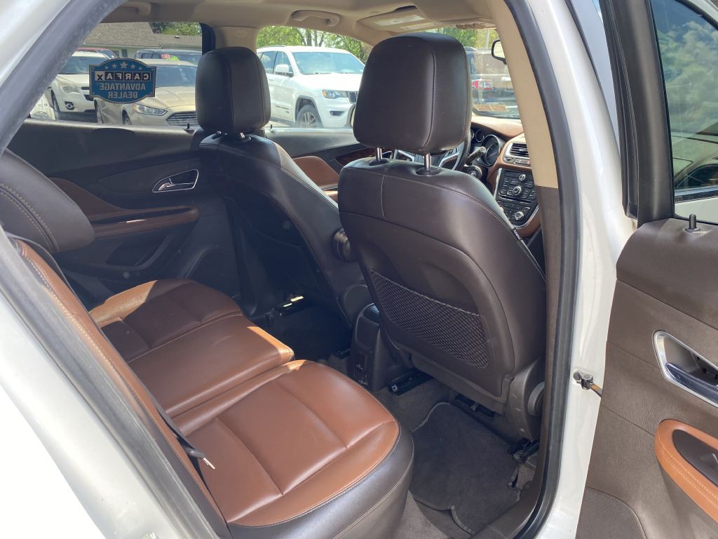 2016 Buick Enclave Image 17