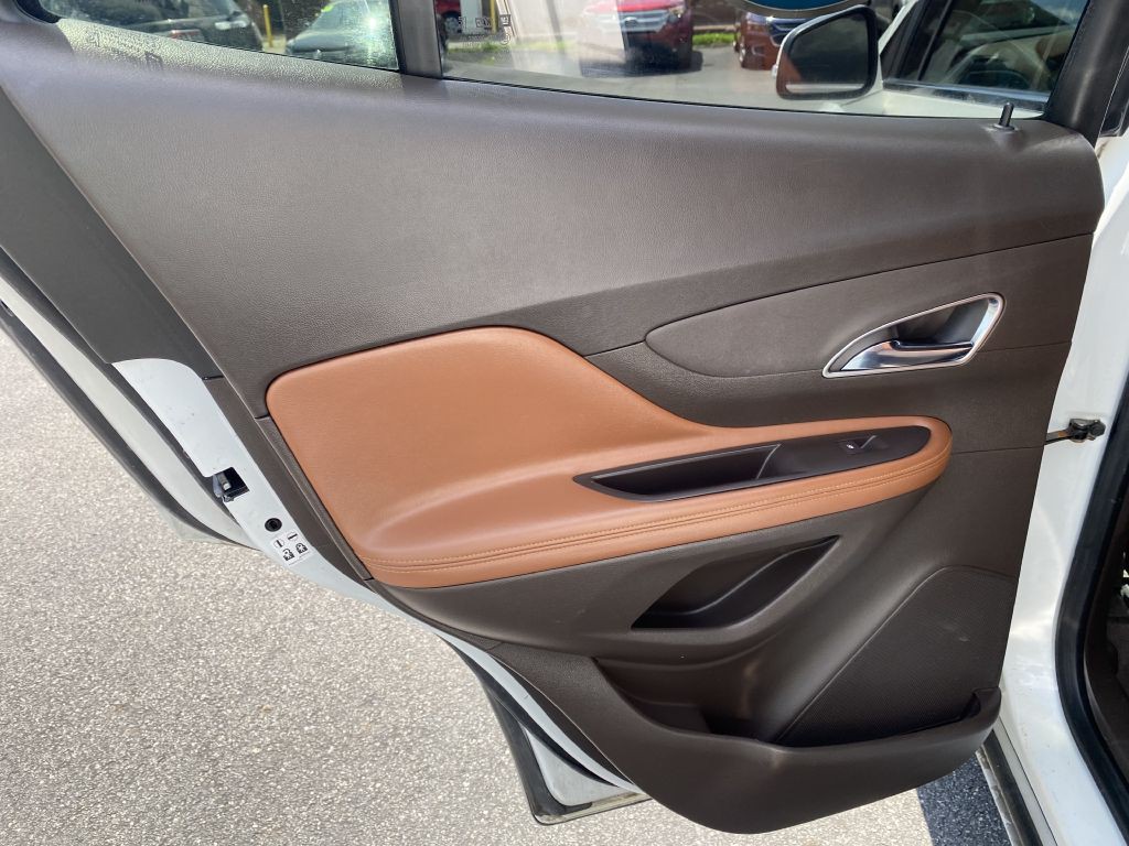 2016 Buick Enclave Image 21