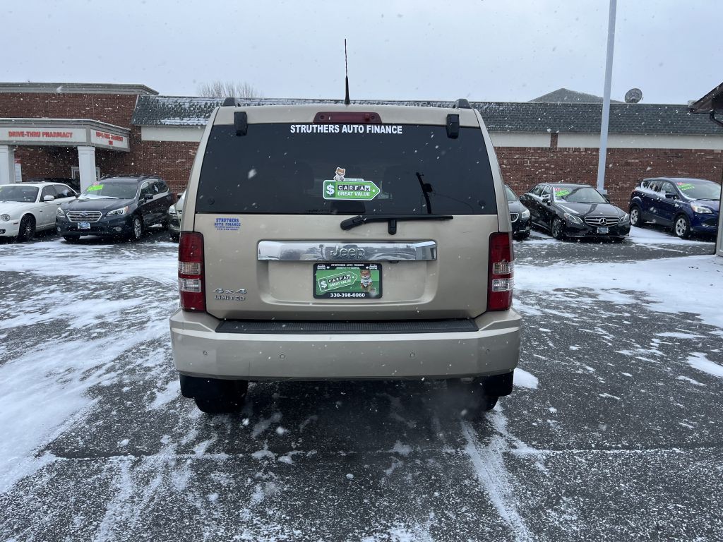 2011 Jeep Liberty Image 6