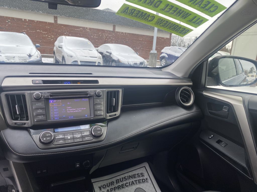 2013 Toyota Rav4 Image 11