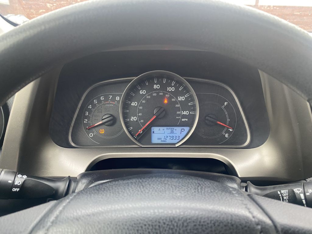 2013 Toyota Rav4 Image 12