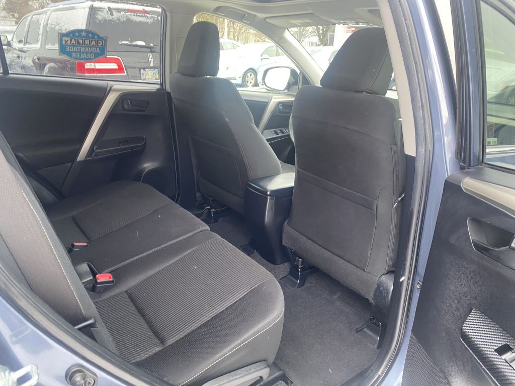 2013 Toyota Rav4 Image 17