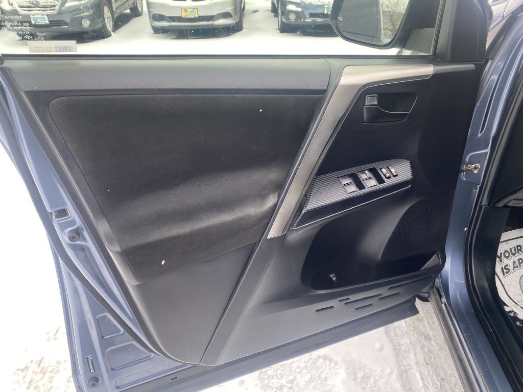 2013 Toyota Rav4 Image 20